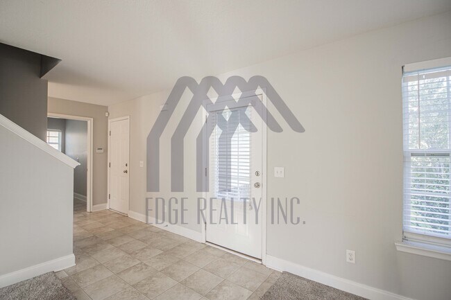 37 Wesleyan Dr