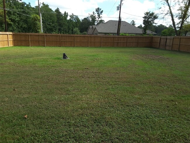 Photo - 18521 Railroad Ave