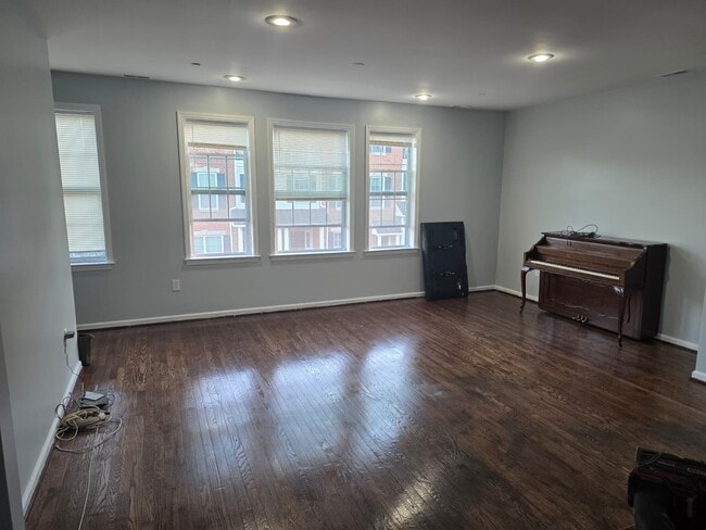 Photo - 4407 Driftwood Dr