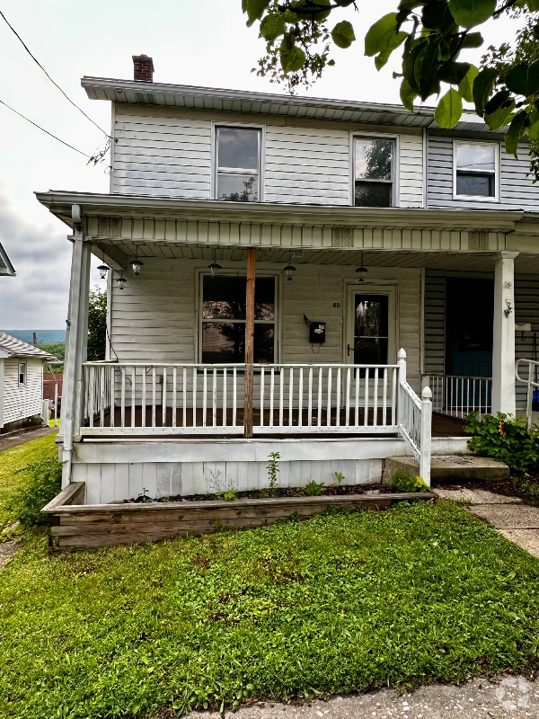 Building Photo - 631 North St Rental