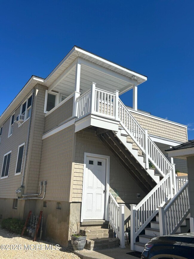 Photo - 624 Ocean Ave Unidad 2
