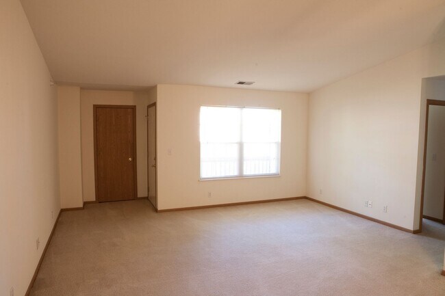 Covington Court Apartments