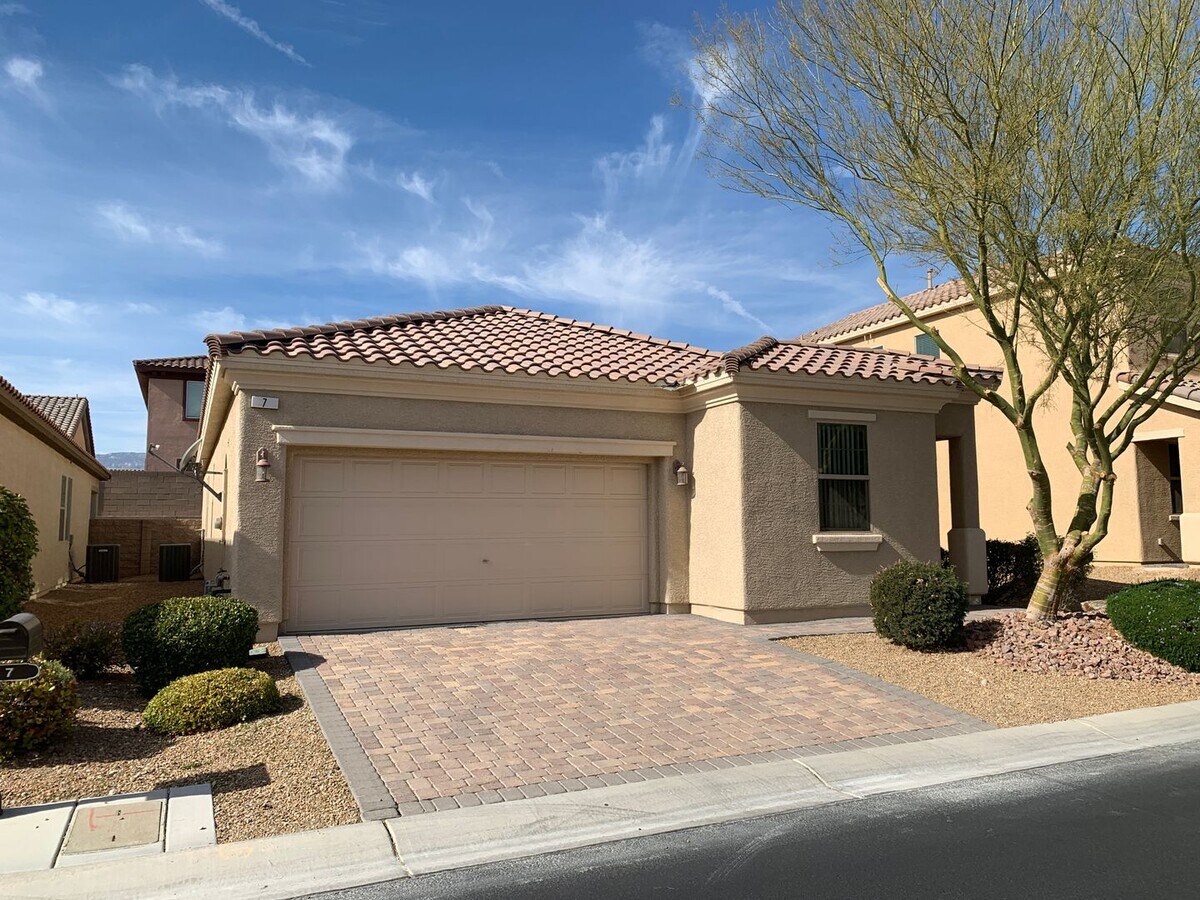 3 Bedroom Single Story home in Rhodes Ranch - 3 Bedroom Single Story home in Rhodes Ranch
