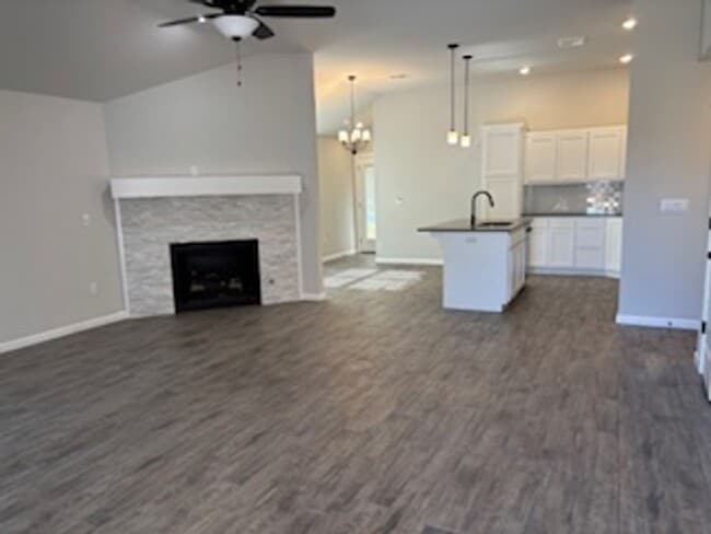 Photo - Beautiful New Home!