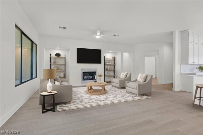 Photo - 28 Stonemark Dr