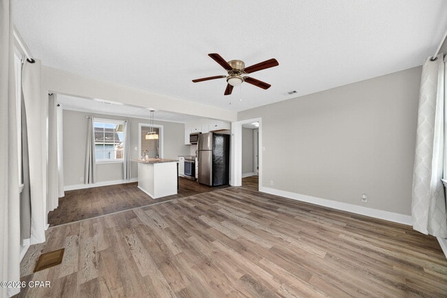 Photo - 1114 McKenzie Ave