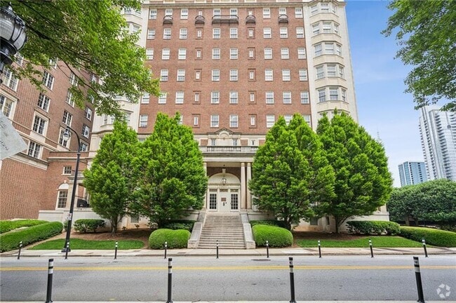 Building Photo - 30 5th St NE Unit 105 Rental