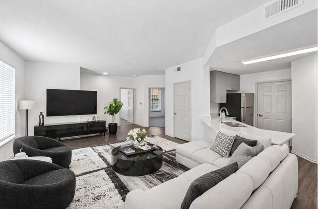 Vivienda de lujo asequible - Waterford at Spencer Oaks