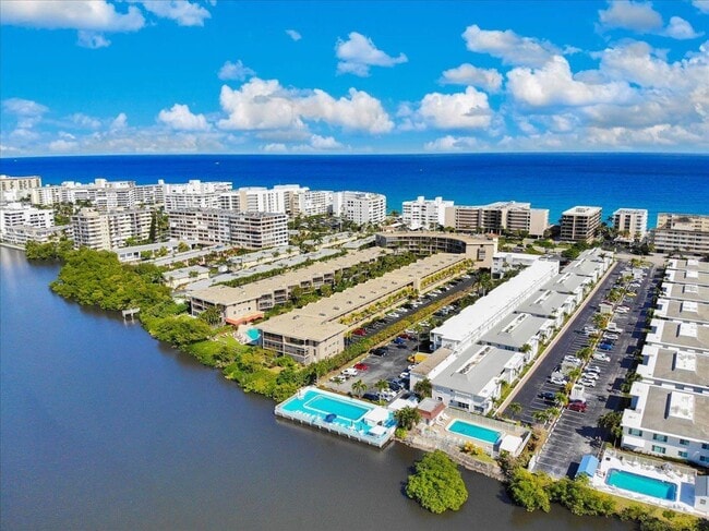 Photo - 4201 S Ocean Blvd Unidad J4