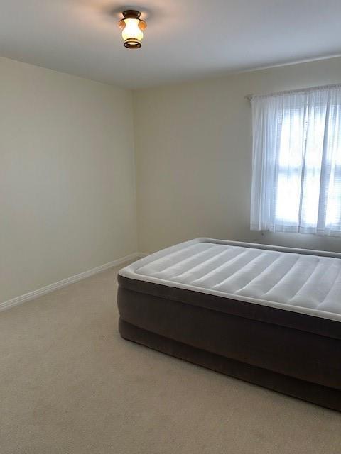 Photo - 315 Hadrian St
