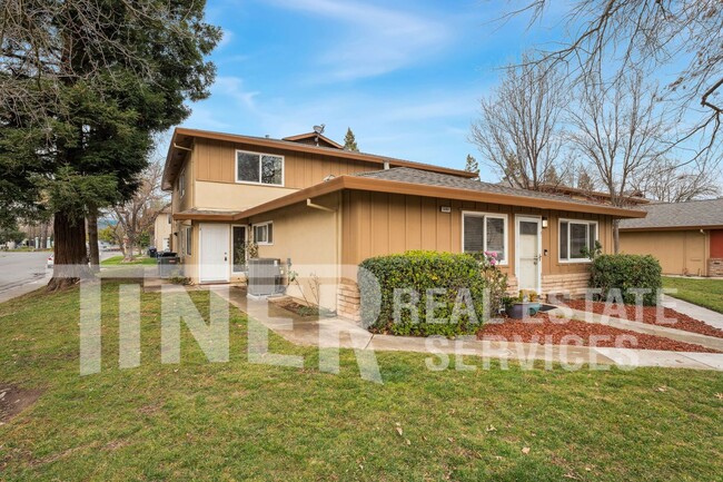 2 Bedroom Home in Prime Sacramento Locatio... - 2 Bedroom Home in Prime Sacramento Locatio... Unit #3