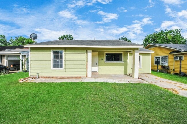 Photo - 914 Kress St Casa