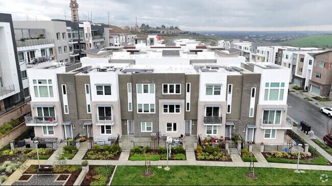 Building Photo - 262 Agustin Narvaez St Rental