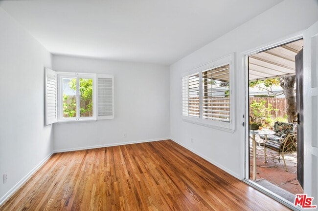Photo - 4105 Irving Pl