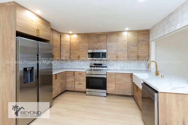 Photo - 8987 Jade Coast Ln