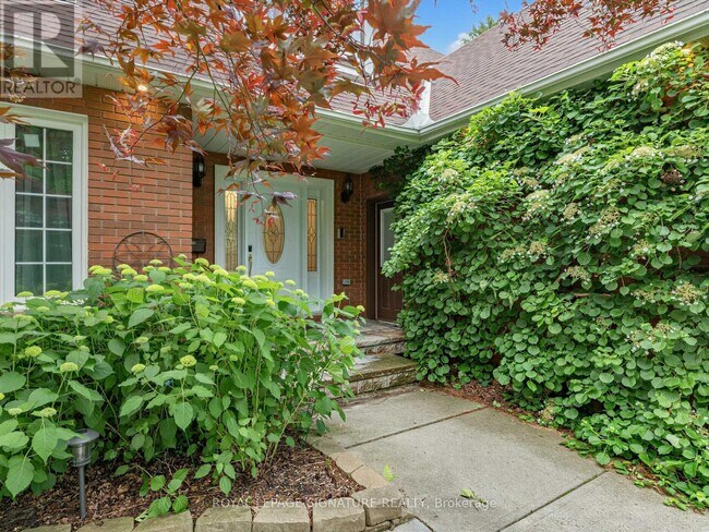 Photo - 1415 Avonbridge Dr