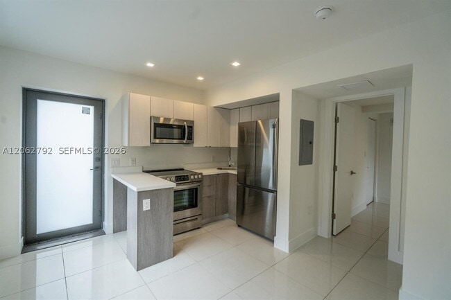 110 Bay Dr E Unit 110