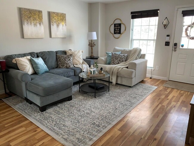 Photo - 6702 S Independence St Townhome