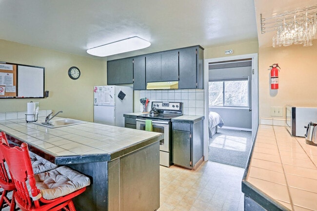 552 Christie Dr Unit SI ID1545760P