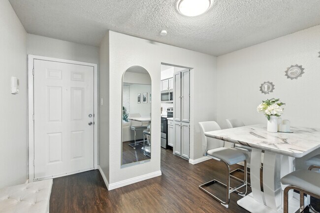 Photo - 2277 S Kirkwood Rd Condo Unit 913