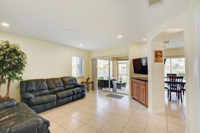 Photo - 3143 Osprey Ln