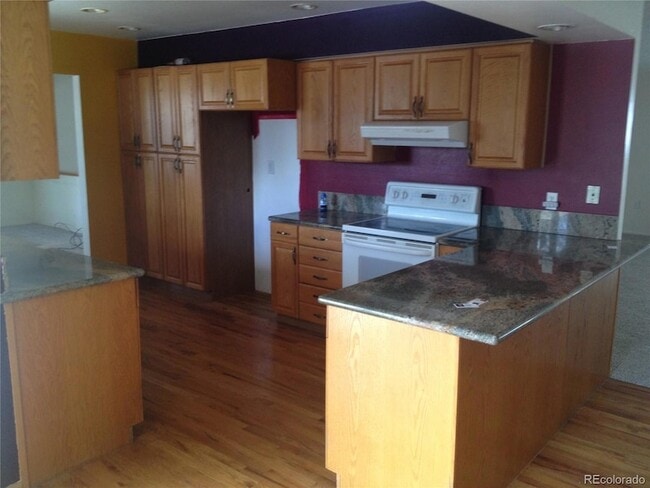 Building Photo - 10989 Roseanna Dr