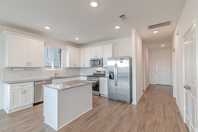 Photo - 21119 Turtle Gln Ln