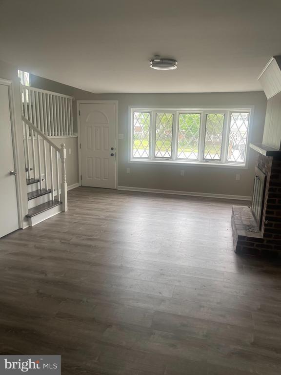 Photo - 4803 Paulson Dr