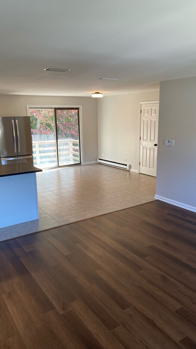 Kitchen/Dinning - 55 Sandy Brook Dr Unit Floor1