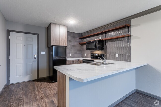 1BR, 1BA - 463 SF