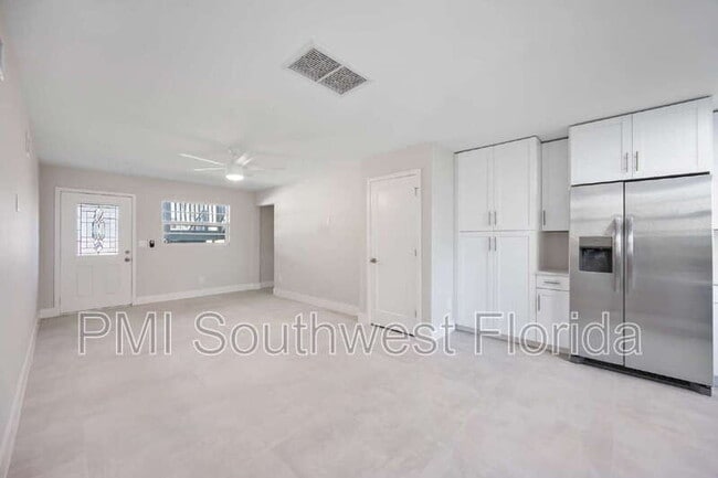 Photo - 5039 N Beach Rd