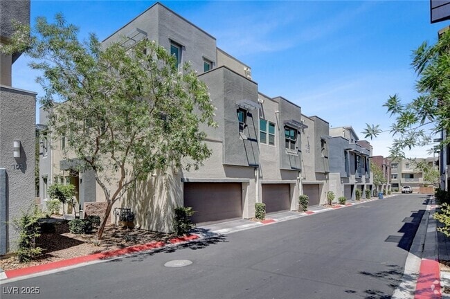 Building Photo - 11302 Kraft Mountain Ave Unit 101 Rental