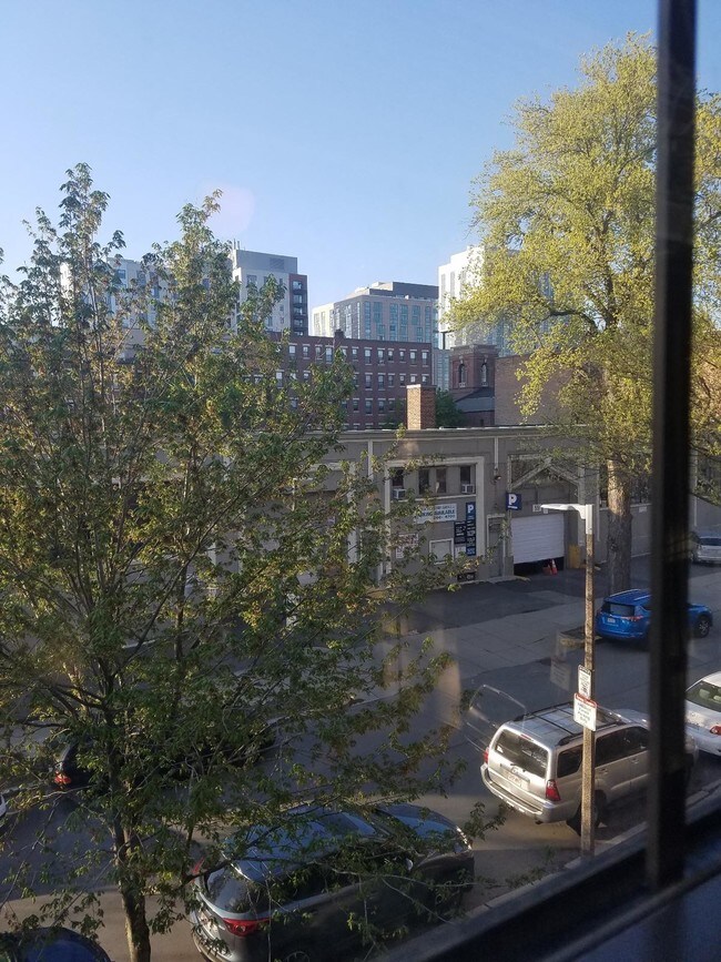 Photo - 62 Queensberry St Unidad 30