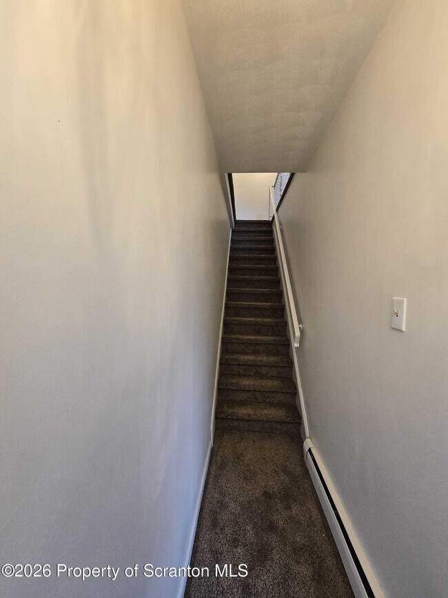 Photo - 968 Wood St