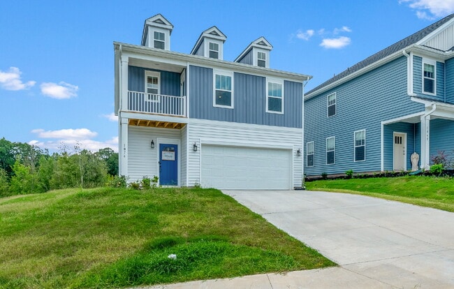 Photo - Stylish 3BR/2.5BA Craftsman Home with Loft...
