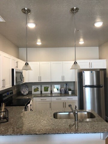 Photo - 590 N 590 E Unit 211