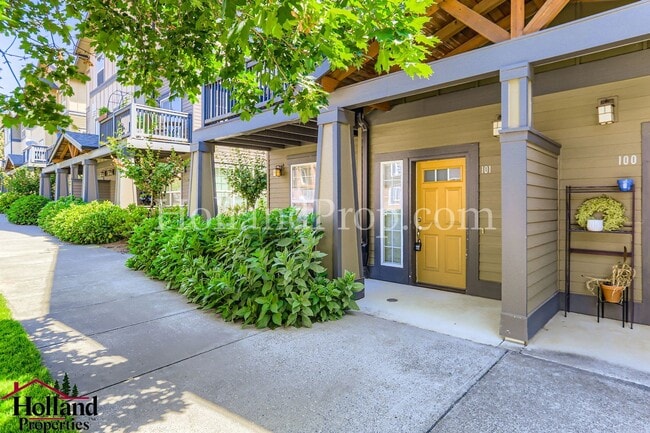 Photo - Cute Ground-Floor Condo in Beaverton – $30...