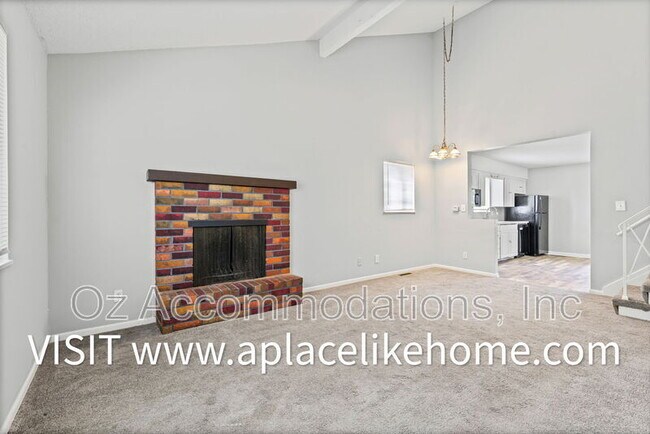 Photo - 9702 Shepherds Dr Unit B