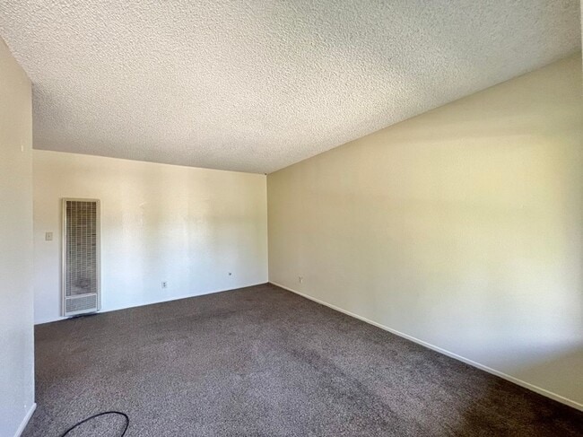 Bridgeview Apartments