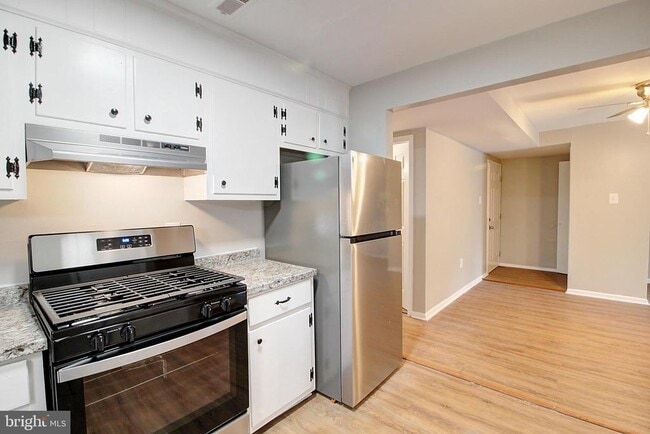 Photo - 1599 N East St Unit 12