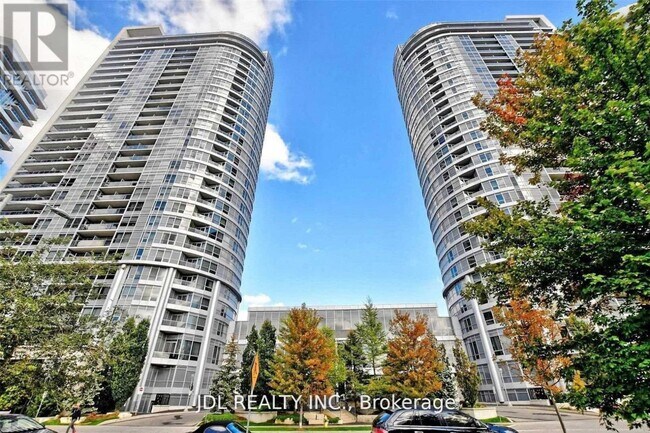 Photo - 151 Village Green Square Unit 1804