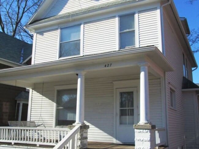 Building Photo - 427 N Salisbury St
