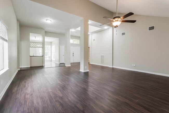 Photo - 3635 Lost Oak Dr