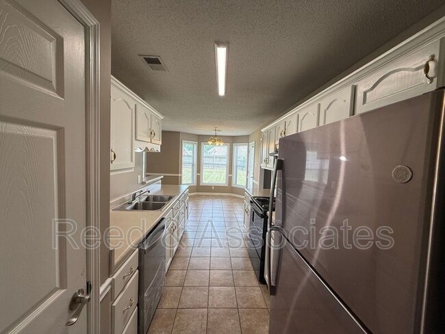 Photo - 4362 Zachary St
