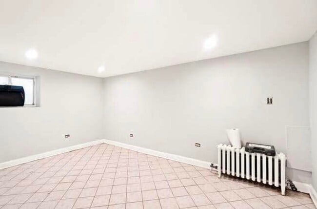 Photo - 6918 S Talman Ave