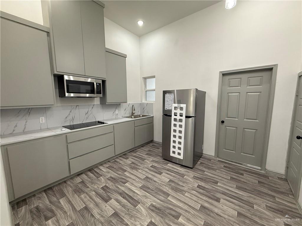 Photo - 3 Miller Ave