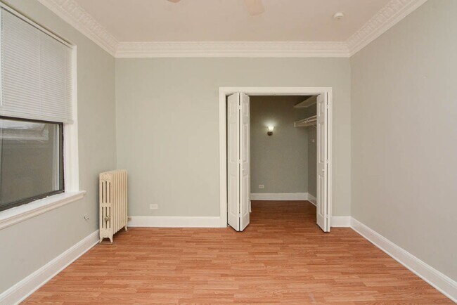 Photo - 3832 N Fremont St Unit J08W