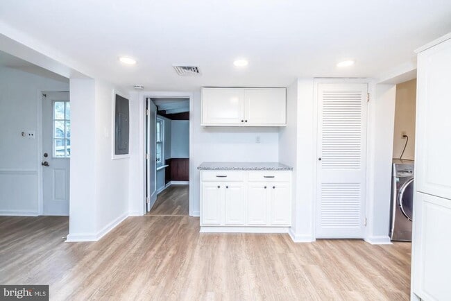 Photo - 405 Edgewood Ave