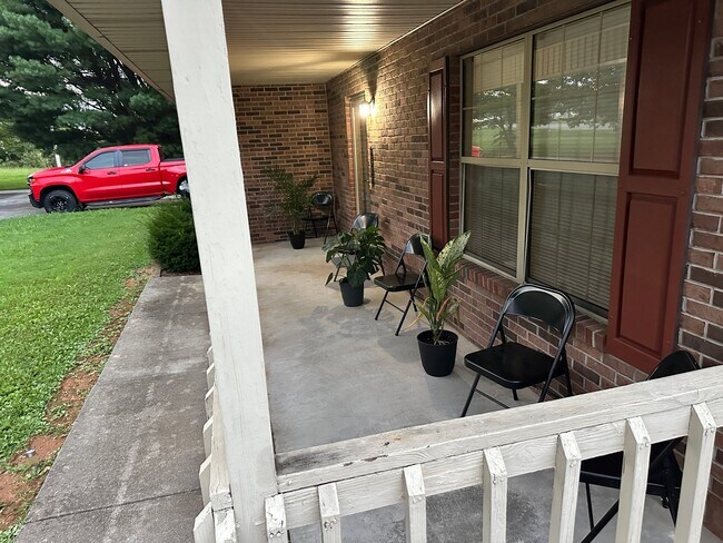 Photo - 2610 Mayfield Dr