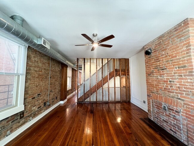 Photo - 1508 Moore St Unit 2